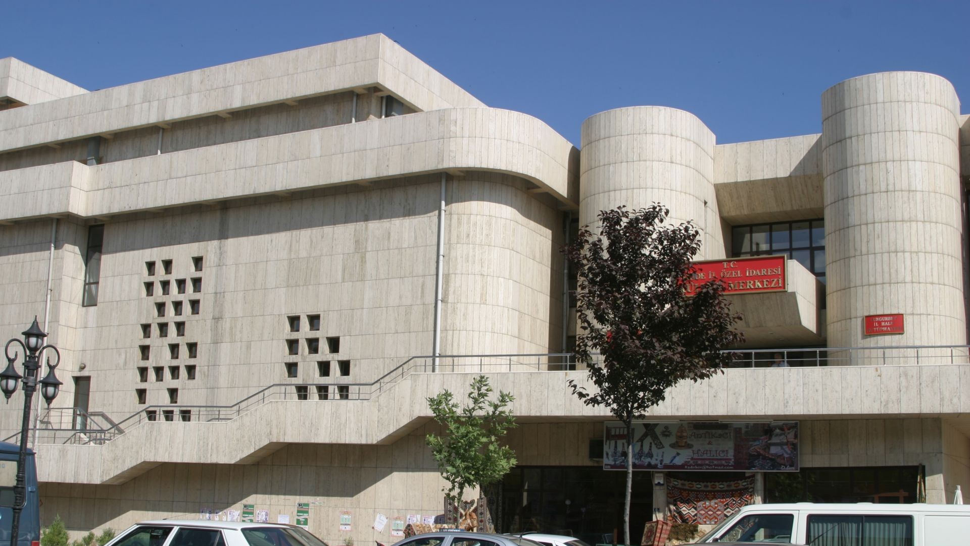 NİĞDE KÜLTÜR MERKEZİ